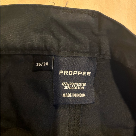 Men's Blue Black Cargo Pants - Picture 2 of 2